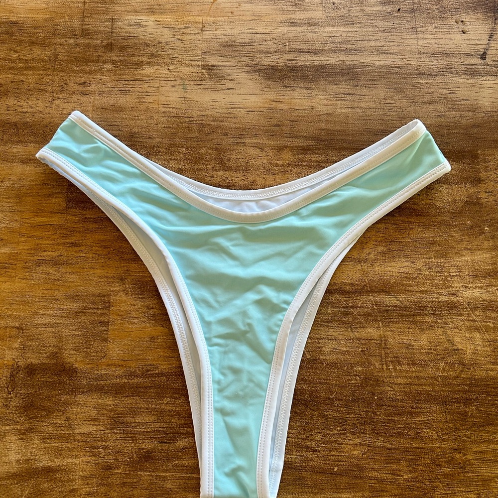 NWOT 93 Play Street Bikini BOTTOMS ONLY - Picture 3 of 5